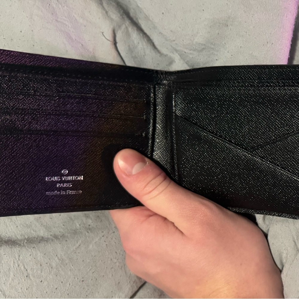 Louis Vuitton Black Textured Multiple Wallet - Picture 3 of 3